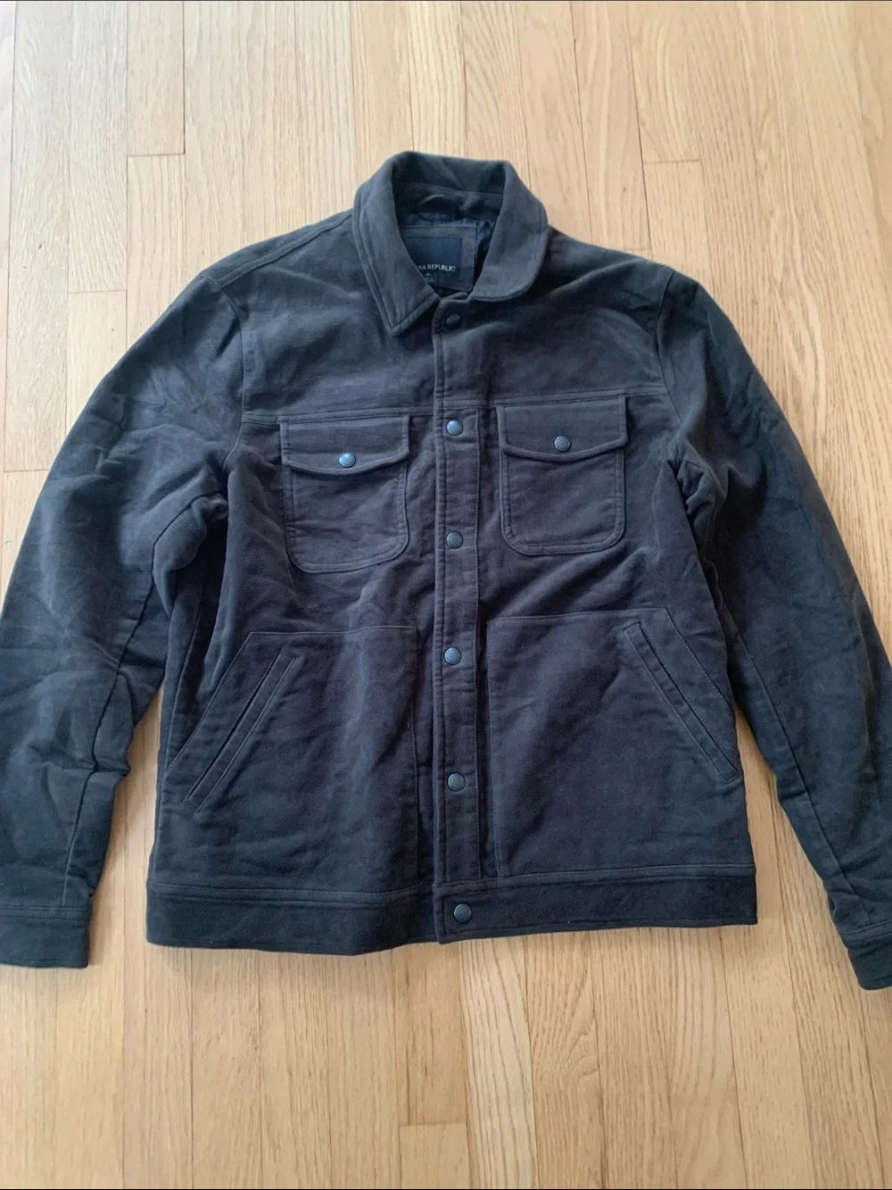 Banana Republic Men’s Italian Moleskin Snap Up Trucker Jacket Deep Olive Medium